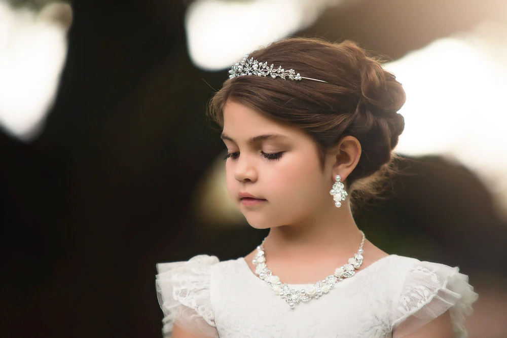 LA BEAUTE NECKLACE & EARRING SET - Image 2