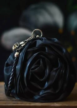LA ROSA NEGRA SOFT CLUTCH