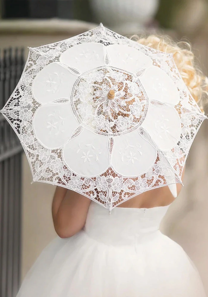 AMELIE LACE PARASOL - Image 2